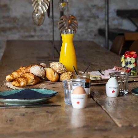 Alojamento de Acomodação e Pequeno-almoço Maas En Heuvel Maastricht