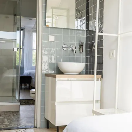 Maas En Heuvel Maastricht 아이스덴