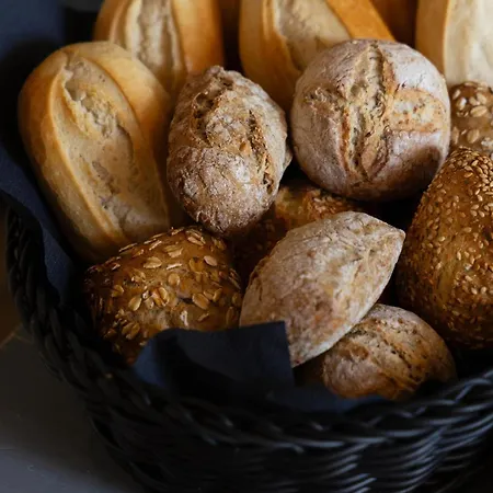 Maas En Heuvel Maastricht 4* 아이스덴