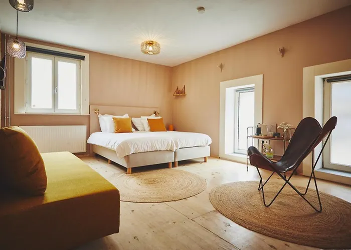 Maas En Heuvel Maastricht Bed & Breakfast 4*