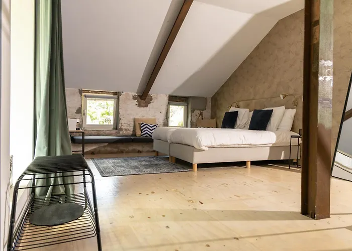 Bed & Breakfast Maas En Heuvel Maastricht 4*